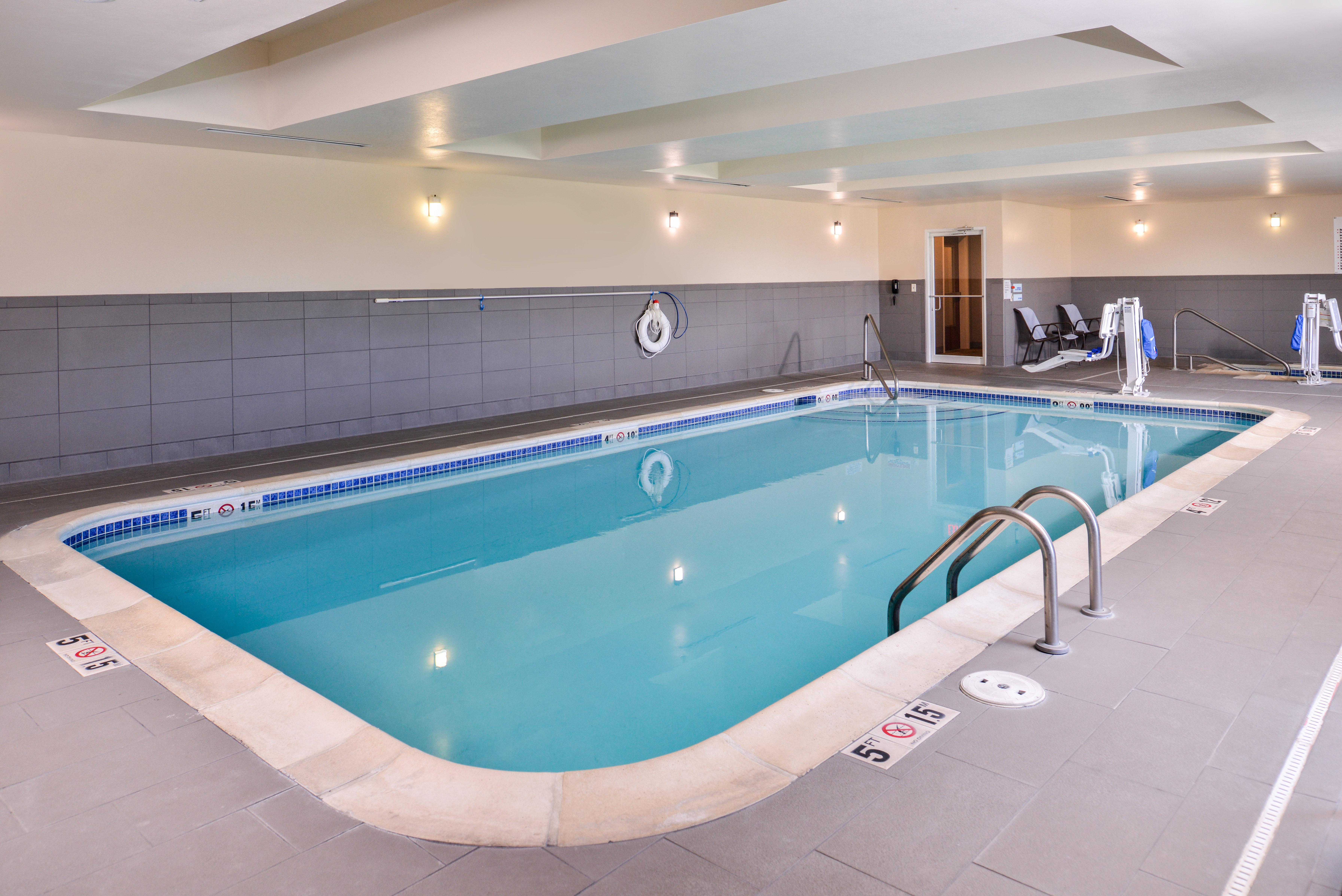 Holiday Inn Express Hotel & Suites York By Ihg Eksteriør billede